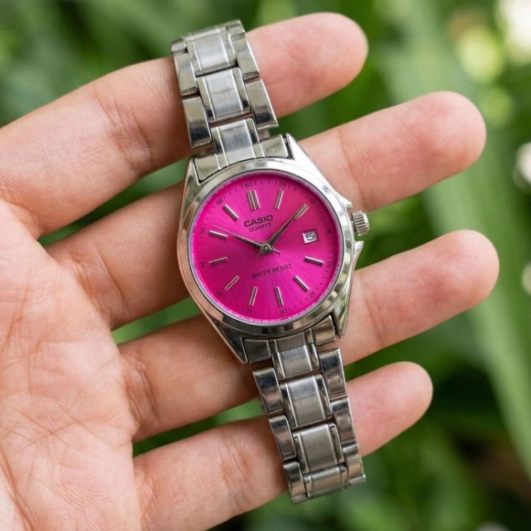 ساعت مچی زنانه دخترانه کاسیو casio کلاسیک صفحه سرخابی