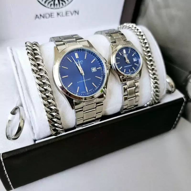 ست ساعت مردونه و زنونه کاسیو نقره ای صفحه آبی