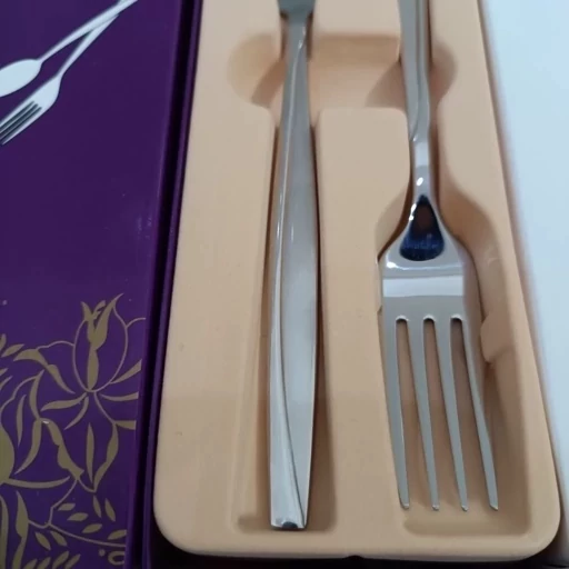 قاشق و چنگال یونیک(6 عدد قاشق و 6 عدد چنگال)مدل دسته را در گفتگو انتخاب کنید