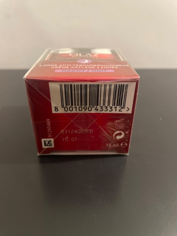 کرم شب ضدچروک اولاز OLAZ Regenerist Night Cream