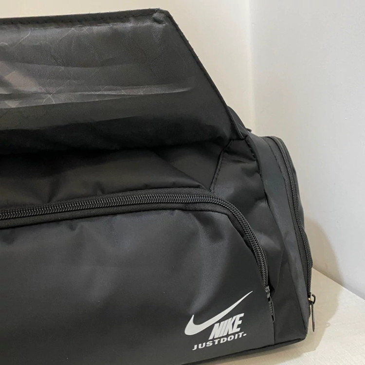 ساک ورزشی برند Nike جاکفشی دار (پس کرایه)