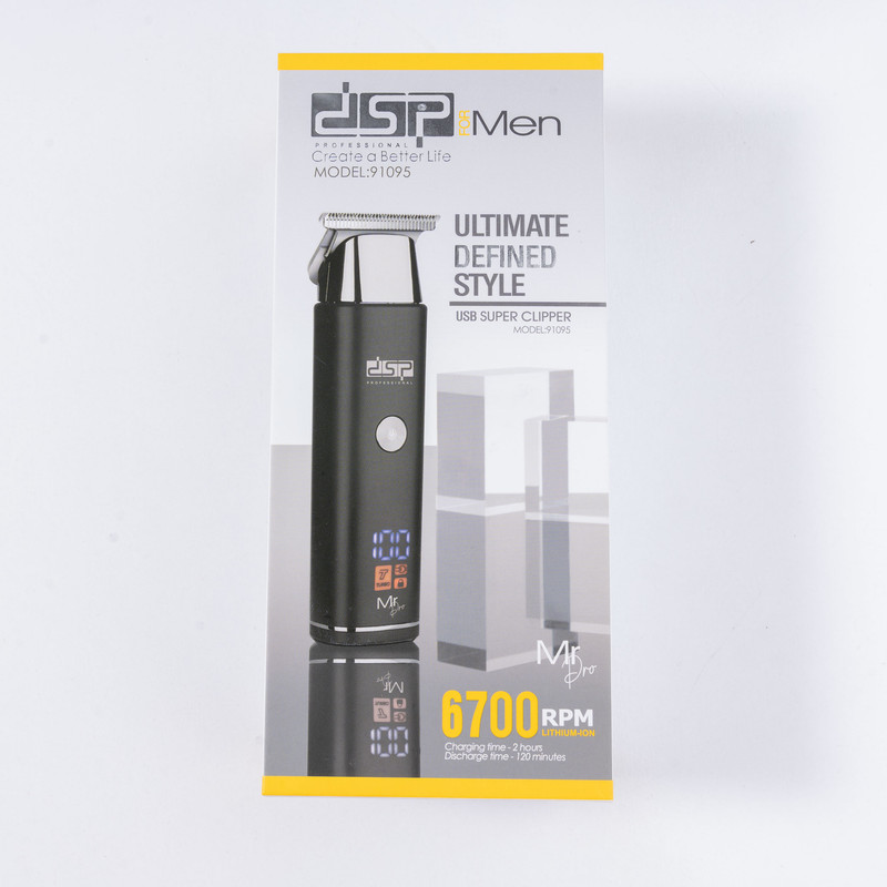 ماشین اصلاح موی سر و صورت دی اس پی مدل 91095 با تیغه استیل ضدزنگ، موتور 6700 دور در دقیقه، باتری لیتیومی 600mAh، شارژ و استفاده 120 دقیقهای، صفحه نمایش شارژ و عملکرد توربو همراه با 3 شانه 1.5، 3 و 4.5 میلیمتری