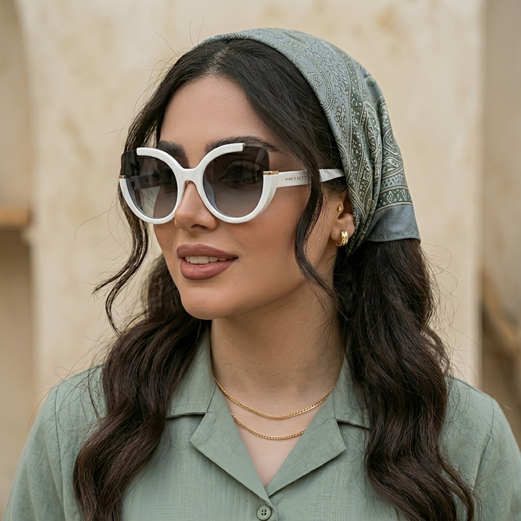 عینک آفتابی زنانه مارک جاکوبز مدل 8252