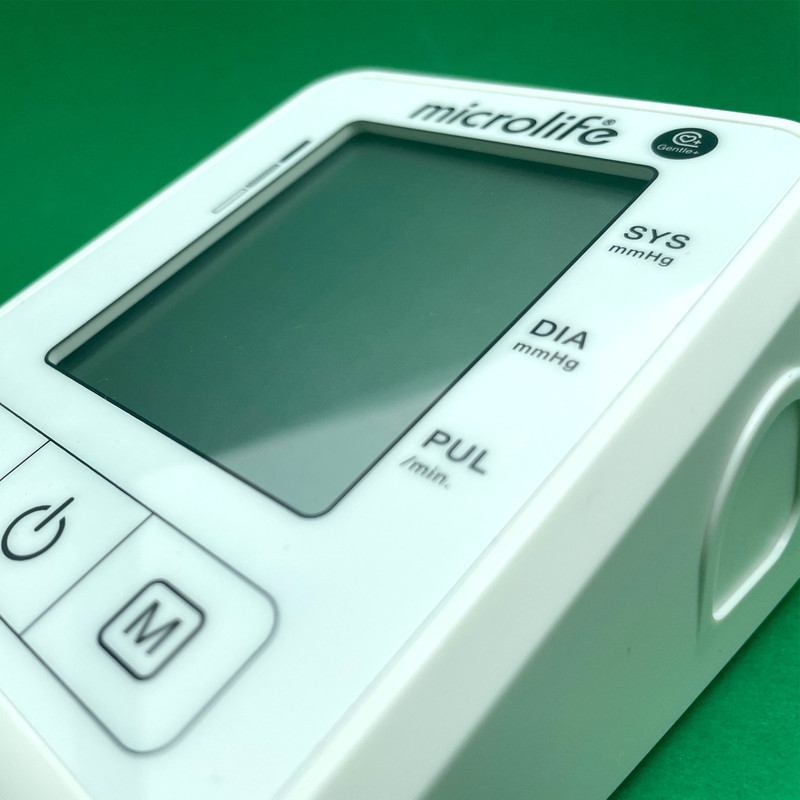 فشارسنج بازویی دیجیتال مایکرولایف مدل BP B1 Classic با قابلیت تشخیص آریتمی، نمایش میانگین نتایج و ذخیره 30 رکورد اندازهگیری، مناسب بازو 22 تا 42 سانتیمتر و دارای تاییدیه CE
