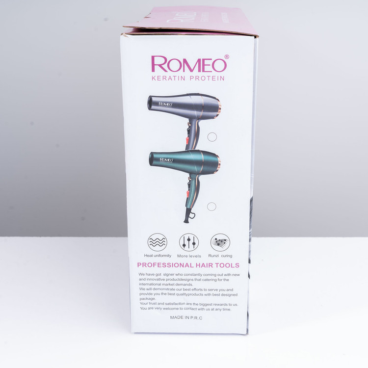 سشوار حرفهای 2200 وات رومئو مدل RM-5858، موتور AC، وزن 450 گرم، المنت فلز، دارای سری متمرکزکننده باریک با ویژگی صافکنندگی، حجمدهندگی، با قابلیت تنظیم دما، باد سرد
