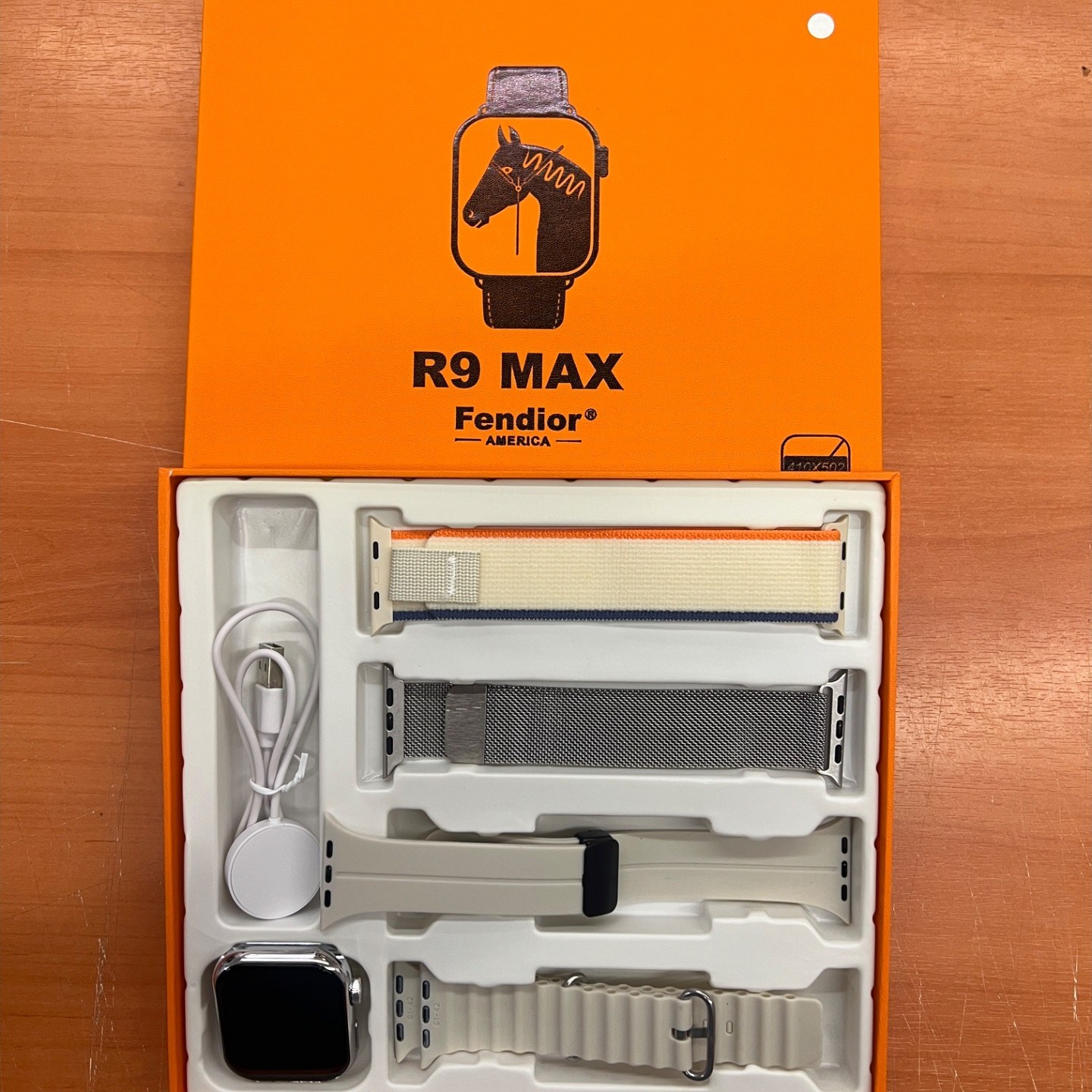 ساعت هوشمند R9 max (با بند حصیری)
