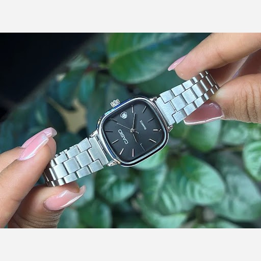 ساعت مچی مردانه کاسیو casio بند استیل نقره ای صفحه مربعی مشگی ضداب شیک وخاص