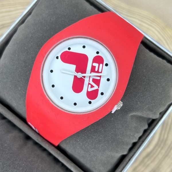 ساعت پسرانه ورزشی فیلا بند سیلیکونی