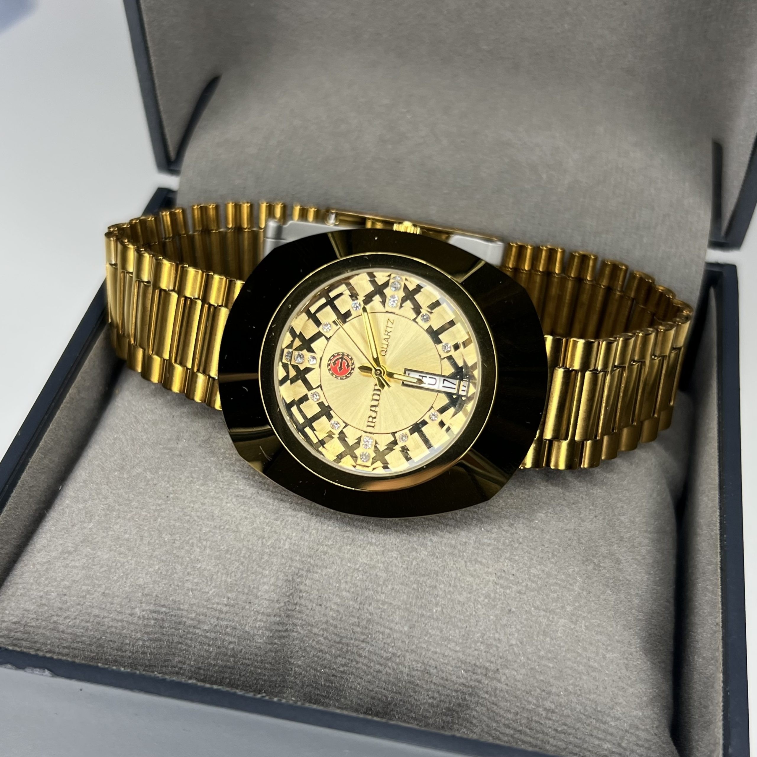 ساعت مچی مردانه رادو Rado طرح اتومات رنگ ثابت