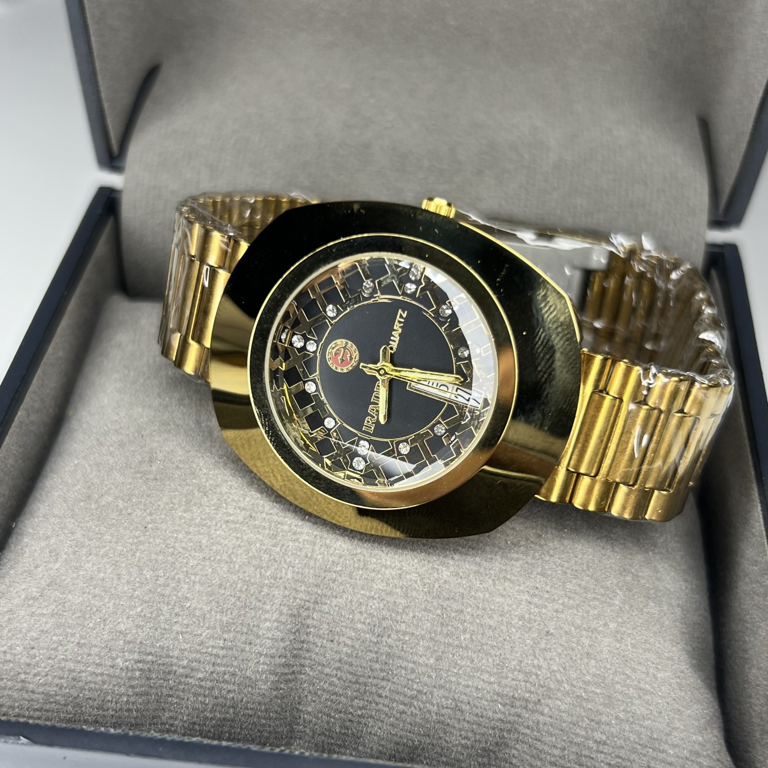ساعت مردانه رادو Rado طرح اتومات رنگ ثابت
