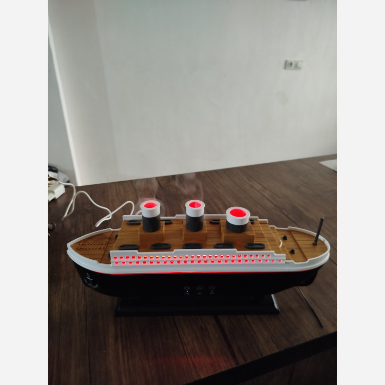 بخور سرد کشتی تایتانیک اصلی دارای RGB به همراه ریموت قیمت عالی