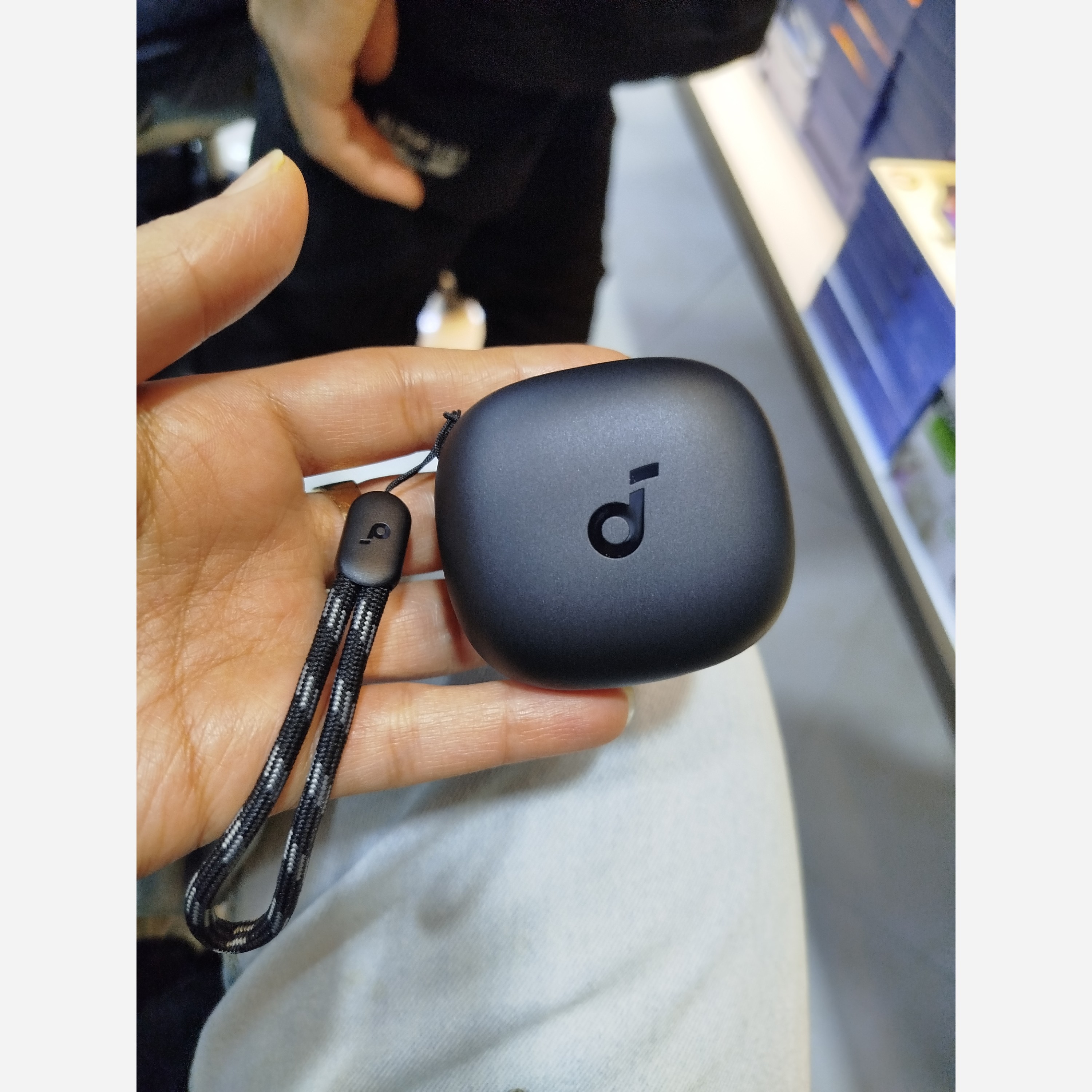 ایرپاد انکر ANKER R50i قیمت عالی