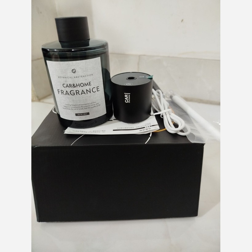 خوشبوکننده هوشمند خودرو و منزل بهمراه عطر قیمت عالی