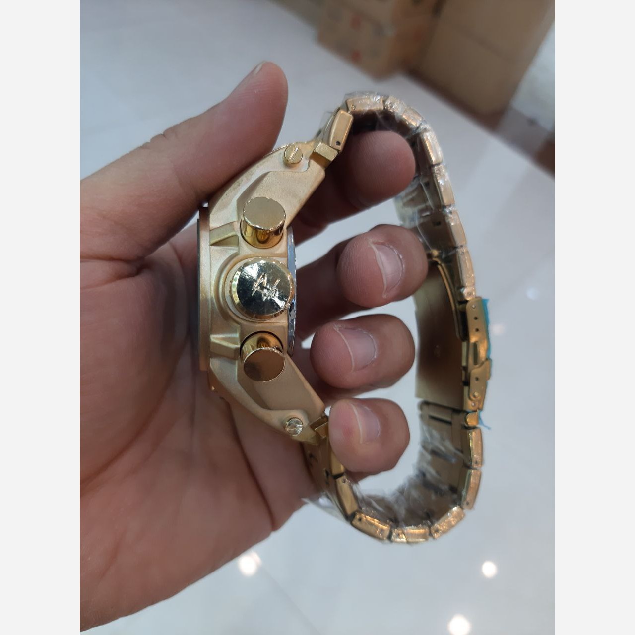 ساعت مچی مردانه سه موتوره فعال کرنوگراف