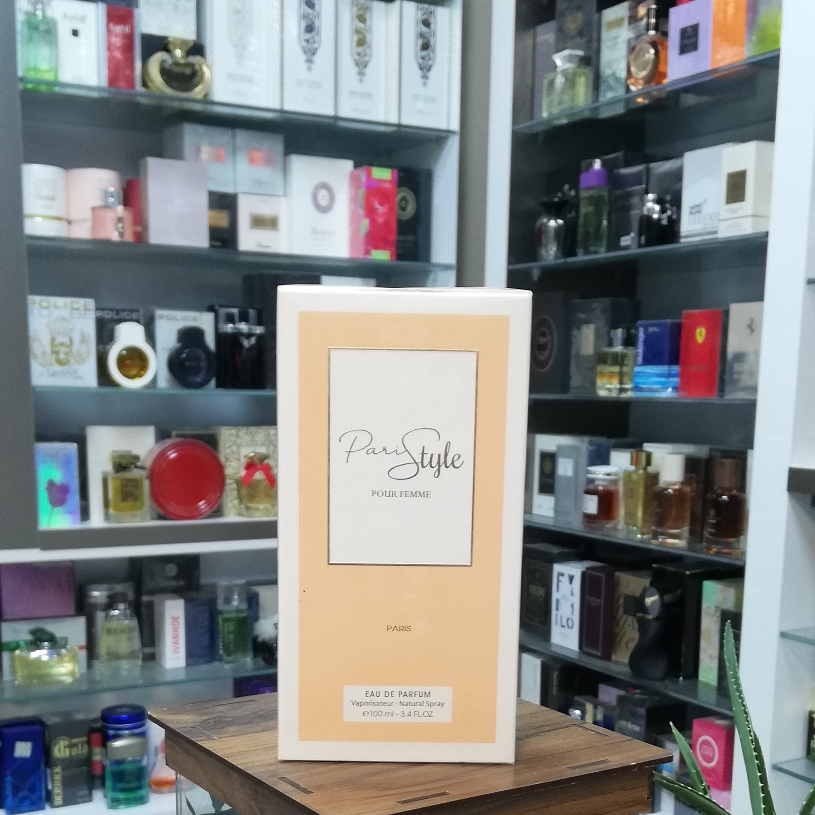 عطر زنانه پاریس استایل ادوپرفیوم