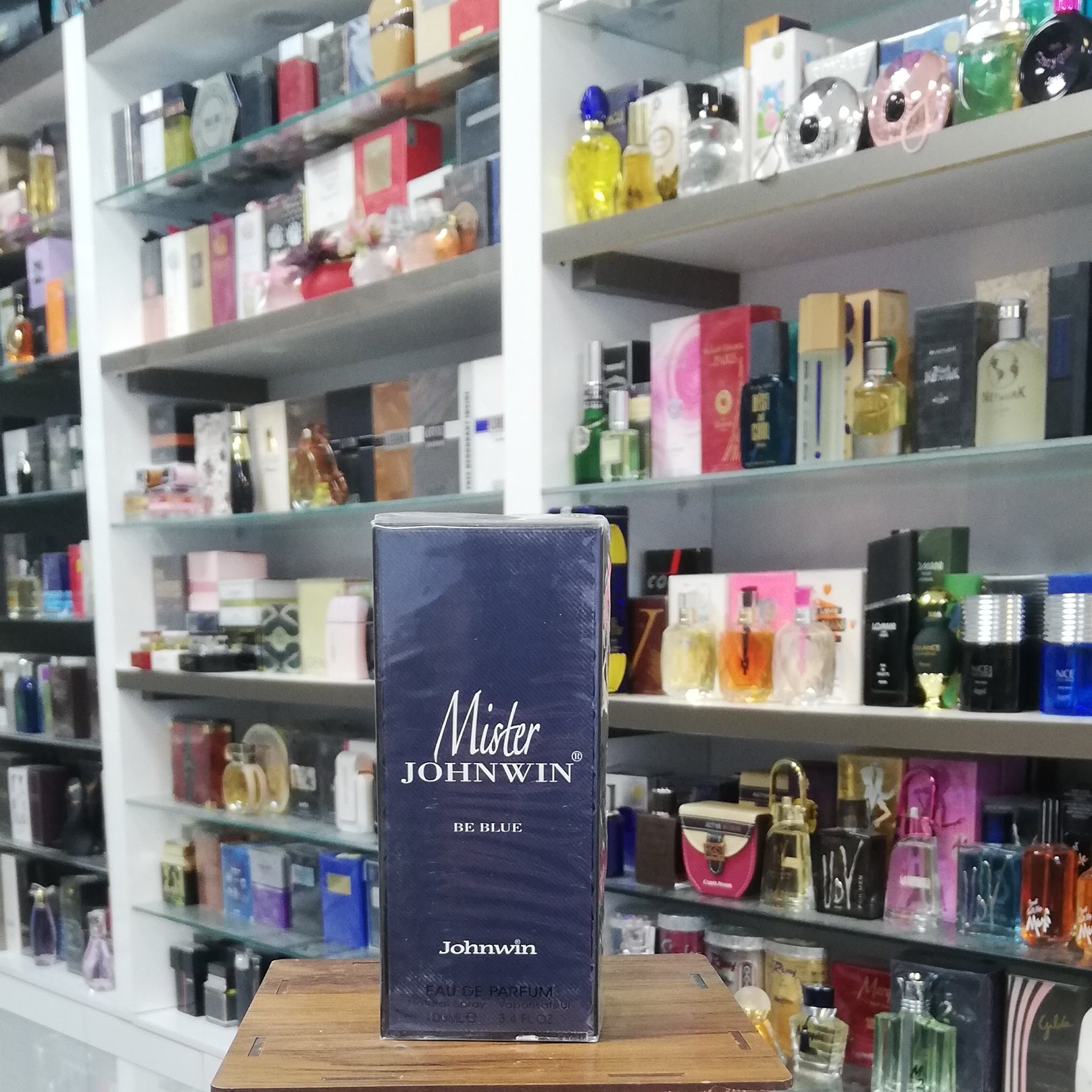 ادو پرفیوم مردانه جانوین میستر جانوین بی بلو Johnwin Mister Johnwin Be Blue
