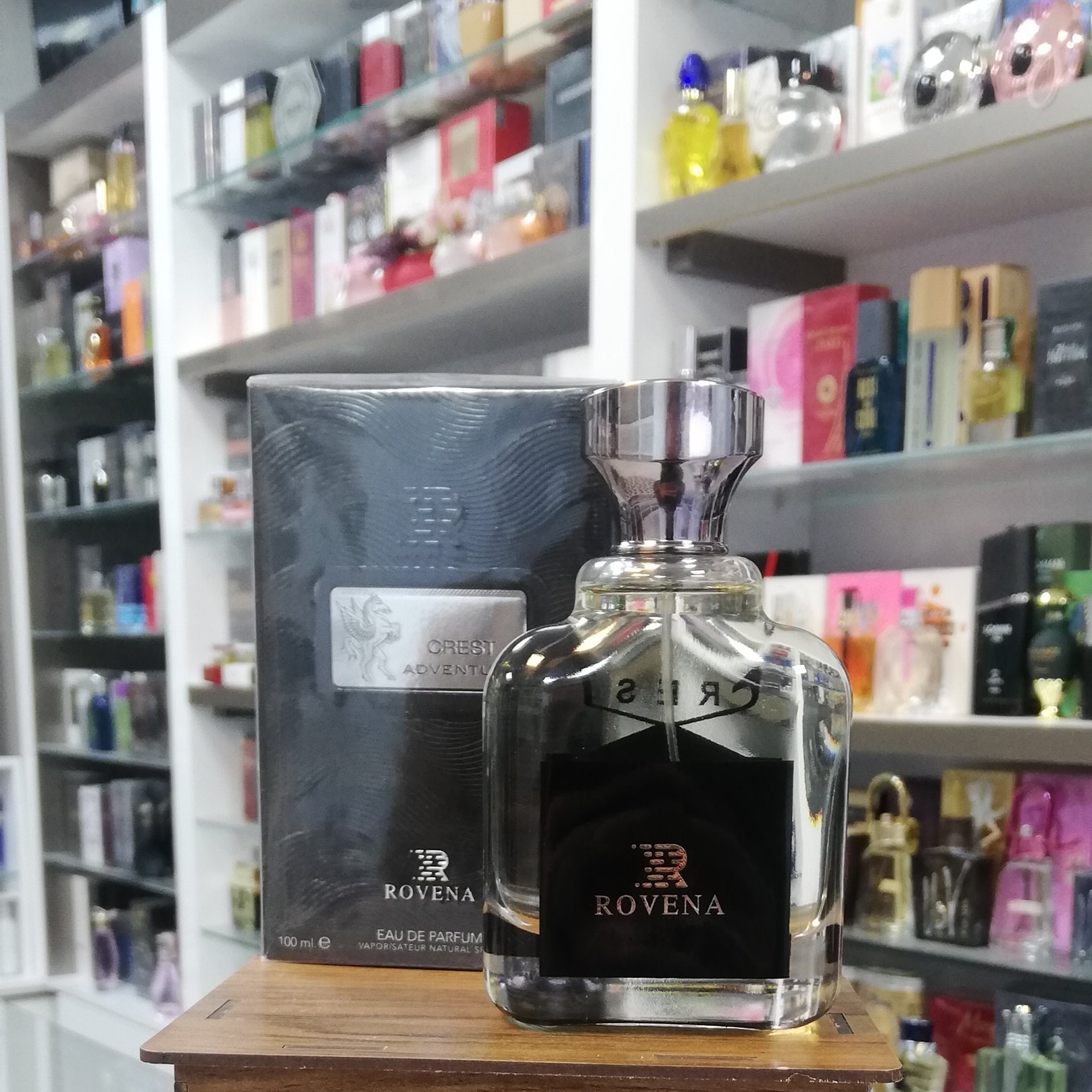 عطر ادکلن مردانه کرید اونتوس روونا (Rovena Creed Aventus)