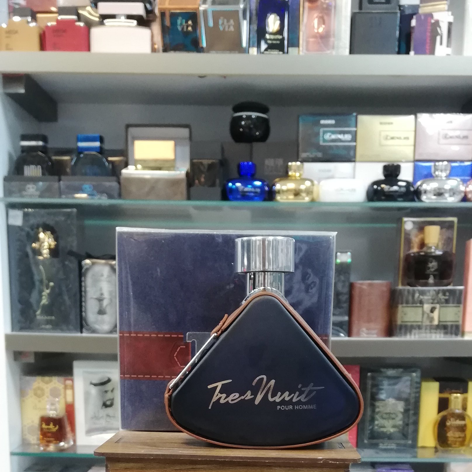 ARMAF - Tres Nuit عطر ادکلن آرماف ترس نویت مردانه