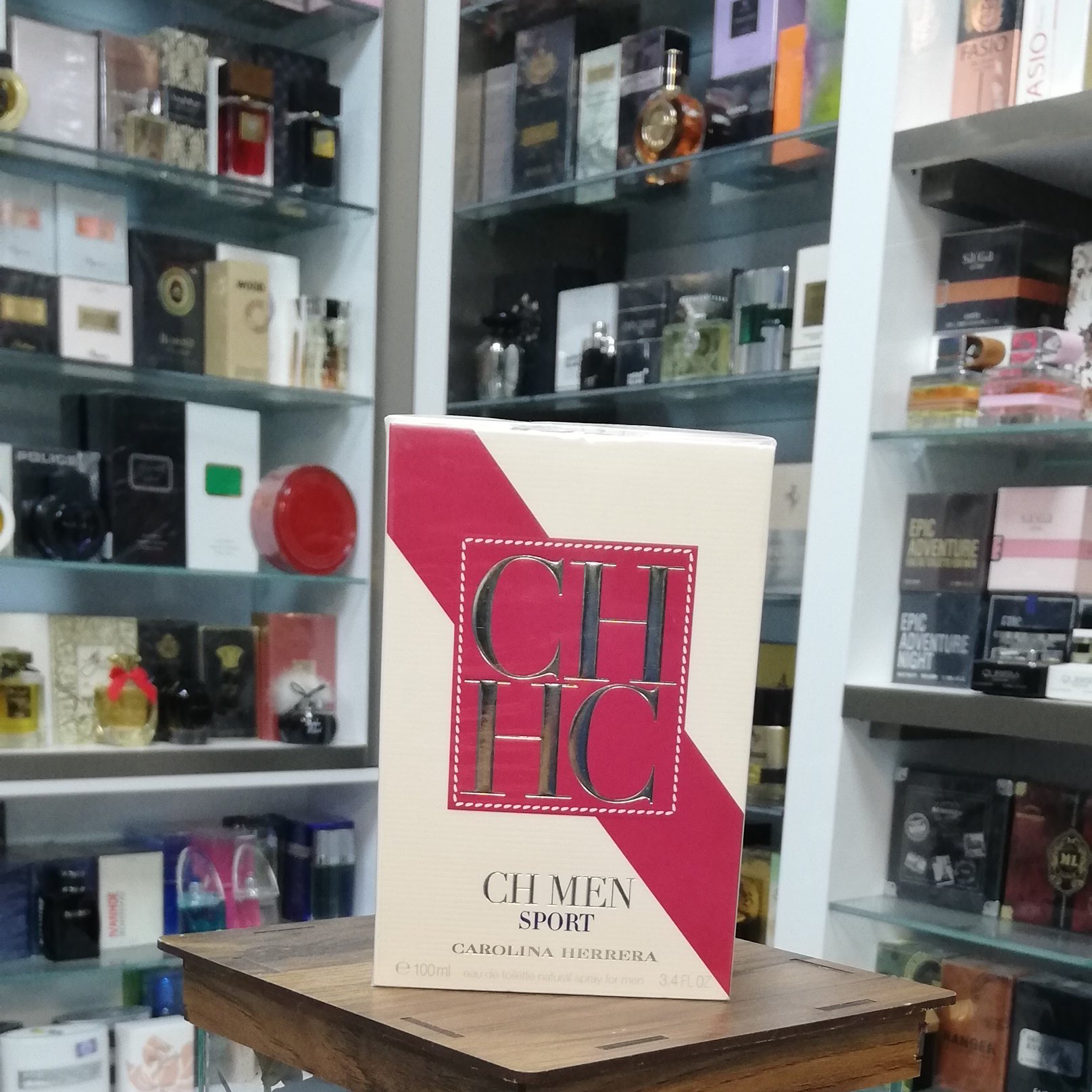 عطر ادکلن کارولینا هررا سی اچ اسپرت Carolina Herrera CH Men Sport