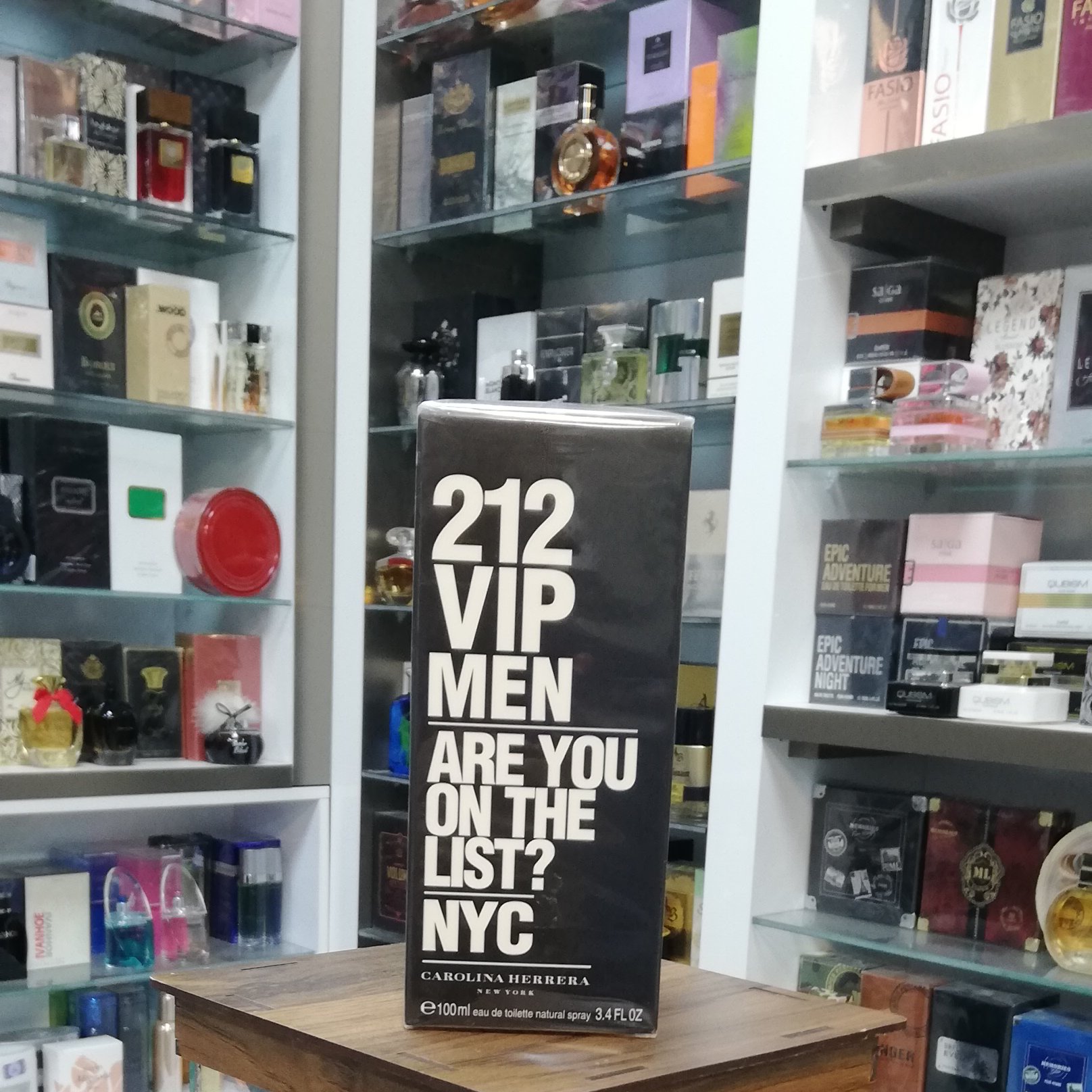 عطر ادکلن 212 وی آی پی مردانه Carolina Herrera 212 VIP Men