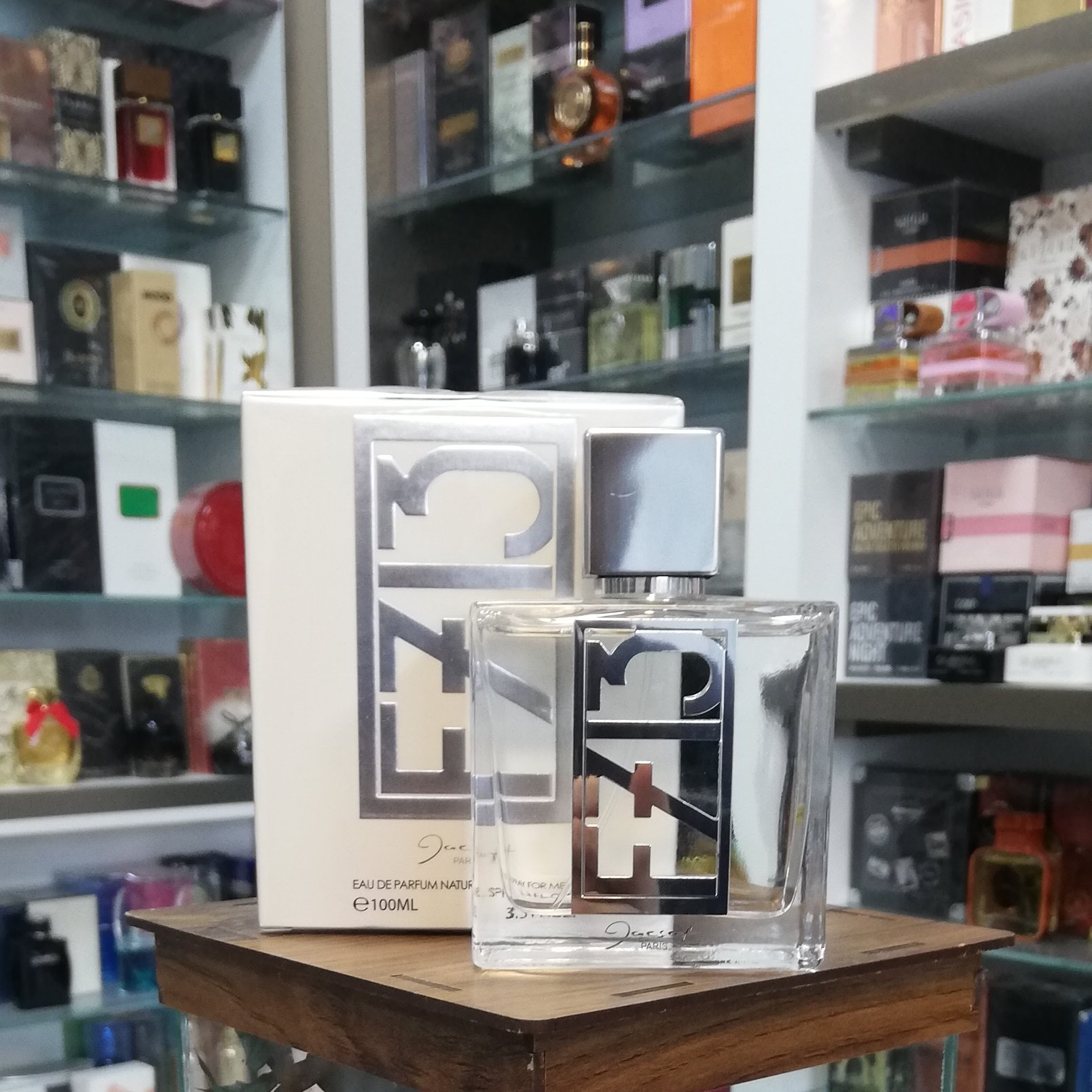 ادو پرفیوم مردانه ژک ساف مدل اف F 713 Jacsaf F713 Eau De Parfum For Men