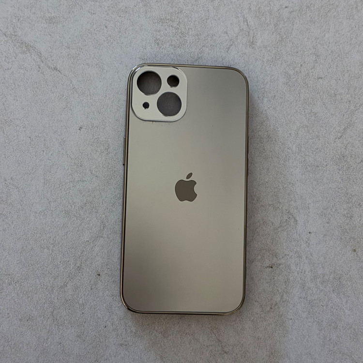 کاور مدل کلاسیک مناسب برای گوشی موبایل اپل iphone 17 pro