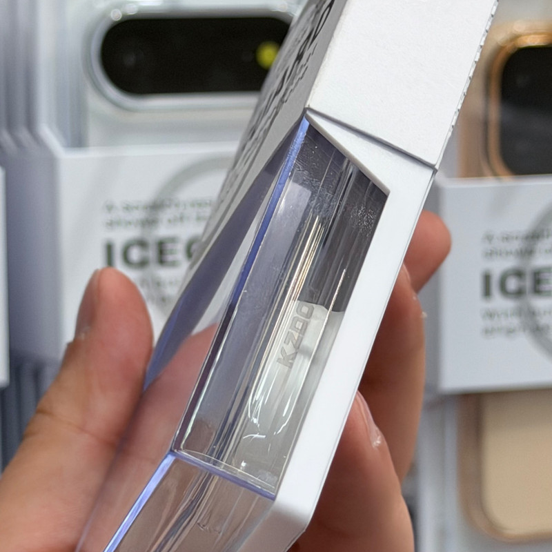 کاور کی-زد دوو مدل ICEGUARD مناسب برای گوشی موبایل اپل IPHONE 17 Air