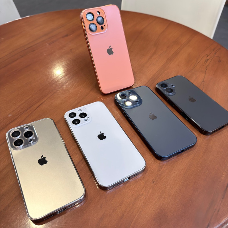 کاور مدل کلاسیک مناسب برای گوشی موبایل اپل iphone 16