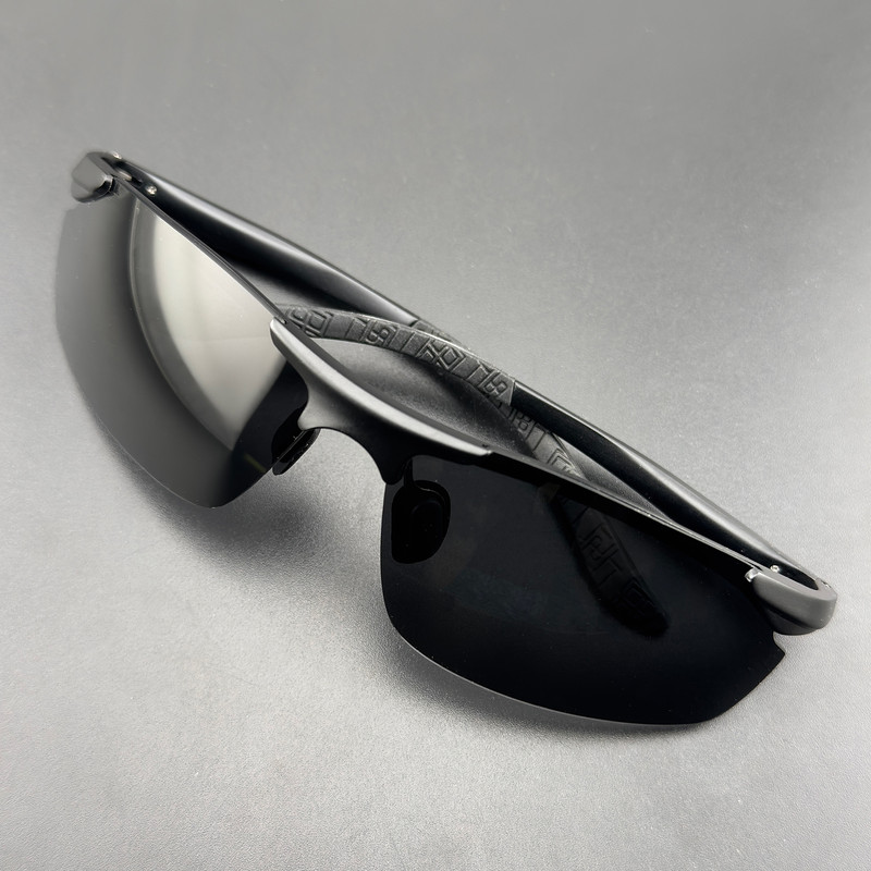عینک ورزشی مدل 8179 Polarized Metal مناسب برای انواع ورزشها