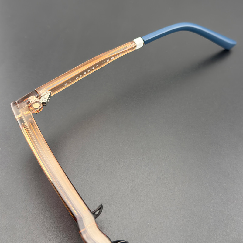 فریم عینک طبی آلبرت وگ مدل CG7703C286P191 Polarized Double Switch مناسب برای انواع صورت به همراه کاور آفتابی