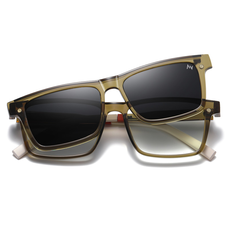 فریم عینک طبی ویفرر (Wayfarer) آلبرت وگ مدل CG-7703-C526-P97 Polarized Double Switch مناسب برای انواع صورت به همراه کاور آفتابی