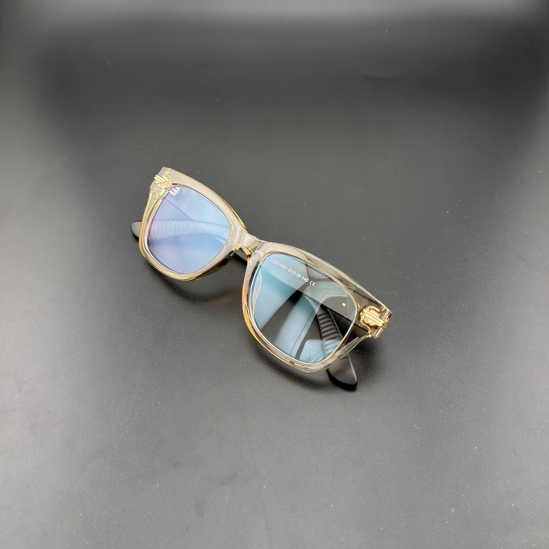 فریم عینک طبی ویفرر (Wayfarer) مدل TR3393C261-P81 مناسب برای صورت بیضی
