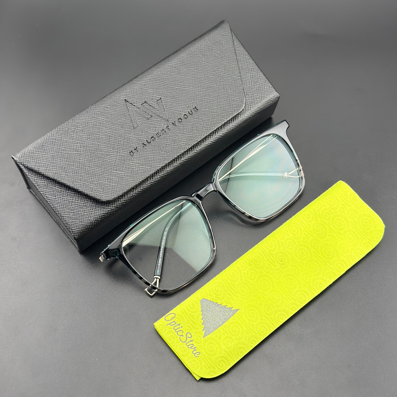 فریم عینک طبی ویفرر (Wayfarer) مدل TJ850C579-P81 مناسب برای انواع صورت