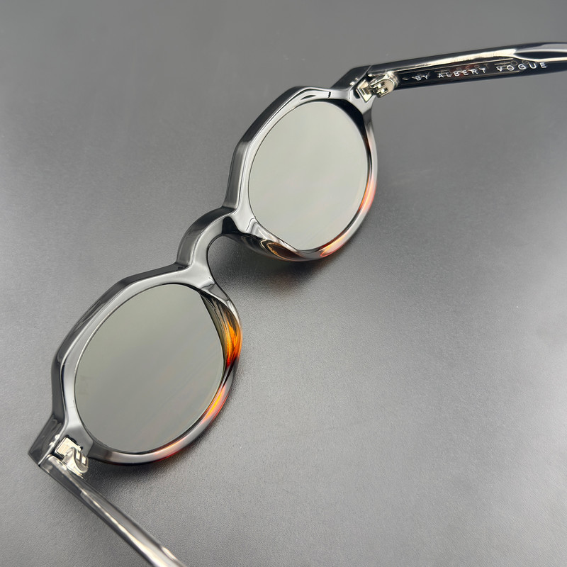 عینک آفتابی فرم خاص آلبرت وگ مدل SZ8207 Tortoise Hunter