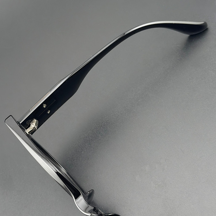 عینک آفتابی چند ضلعی زنانه مدل TR7565C448-P193