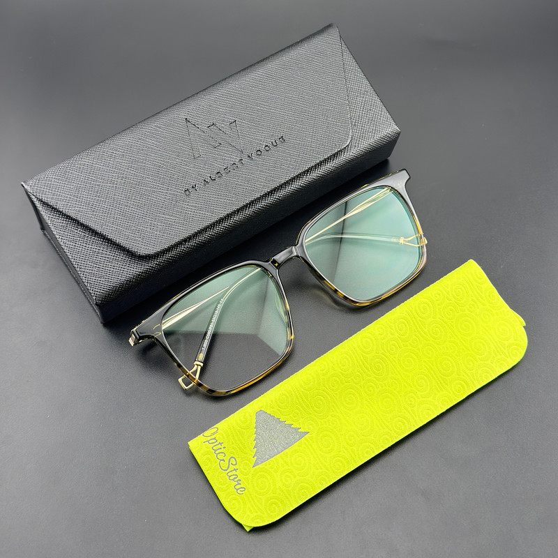 فریم عینک طبی ویفرر (Wayfarer) مدل TJ850C580-P81 مناسب برای انواع صورت