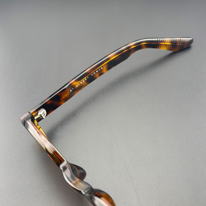 عینک آفتابی آلبرت وگ مدل S31108C2 Acetate Avantgarde Visionary