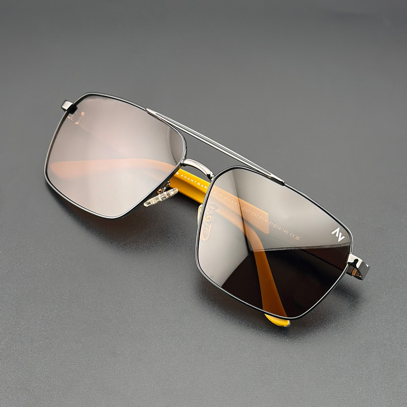 عینک آفتابی مردانه خلبانی پلاریزه آلبرت وگ مدل 6307C87-P130 Polarized Avantgarde Visionary