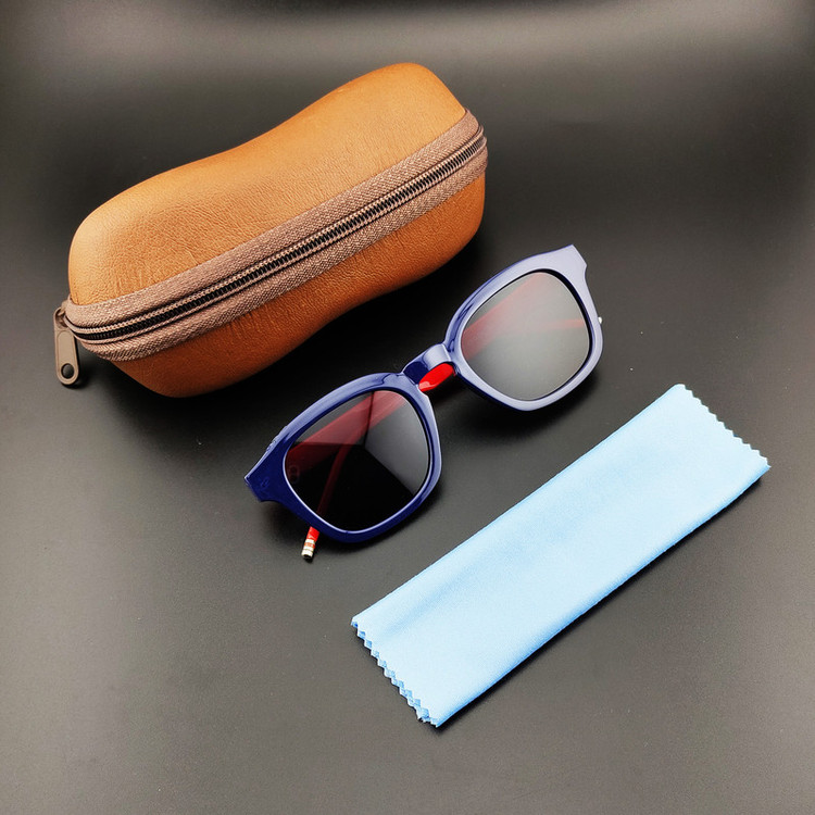 عینک آفتابی مدل Z3317 Navy Scarlet