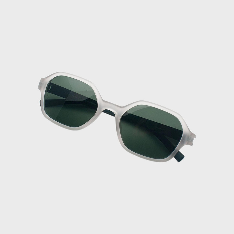 عینک آفتابی بیضی مورل مدل 78006C3POLARIZED