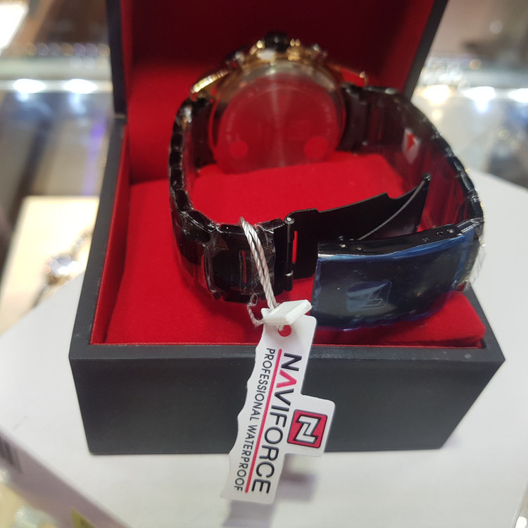 ساعت مچی عقربهای مکانیکی مردانه نیوی فورس مدل دوزمانه 88N91F71