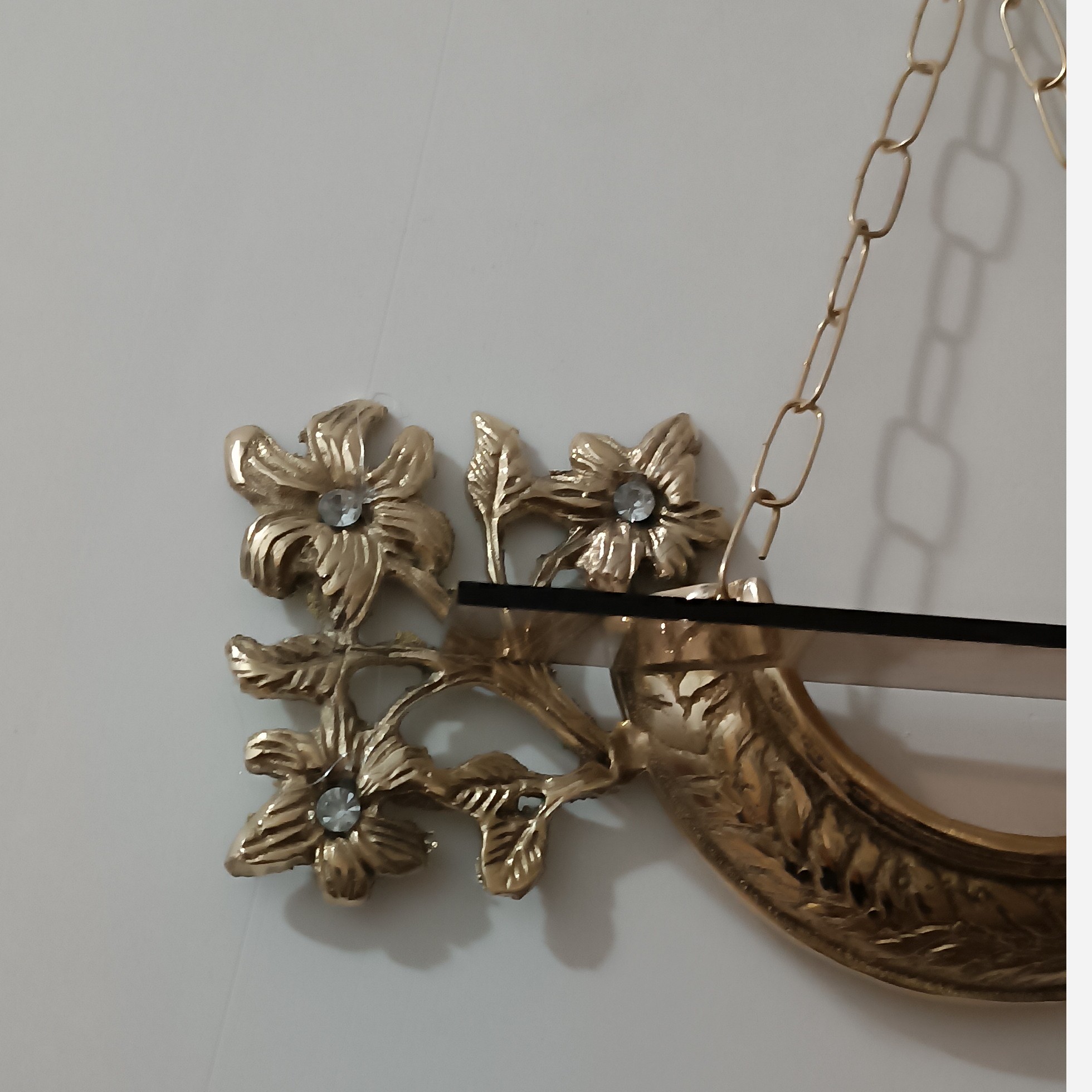 باکس دکوری و تزیینی دیواری برنجی طرح سه گل کد 804