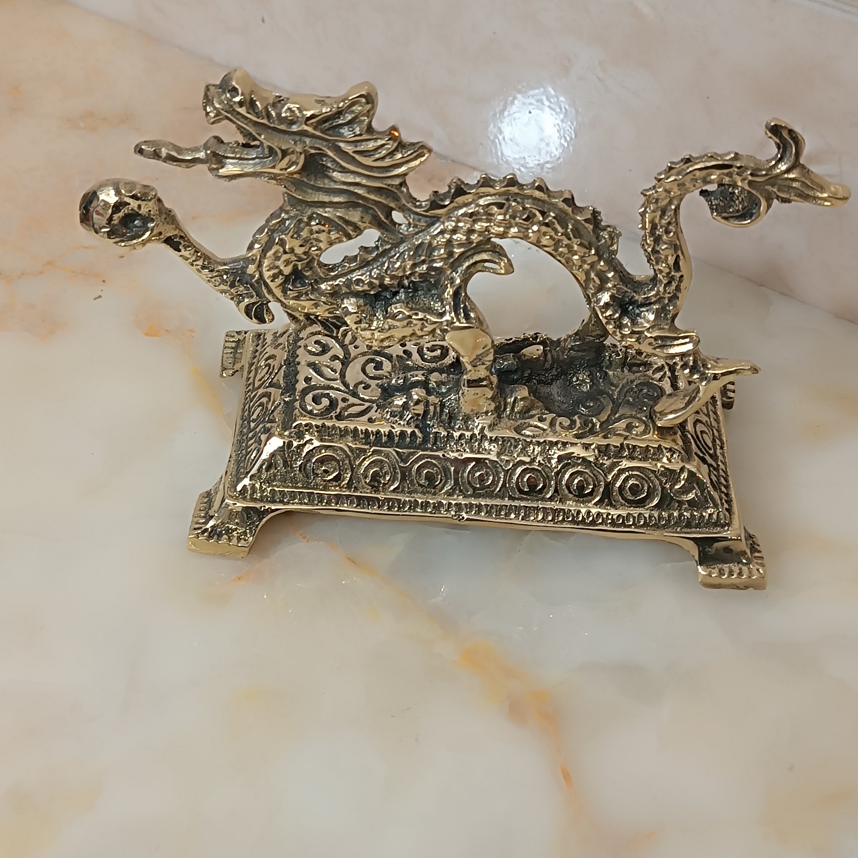 مجسمه برنجی و تزیینی اژدها نماد سال 403 کد 506