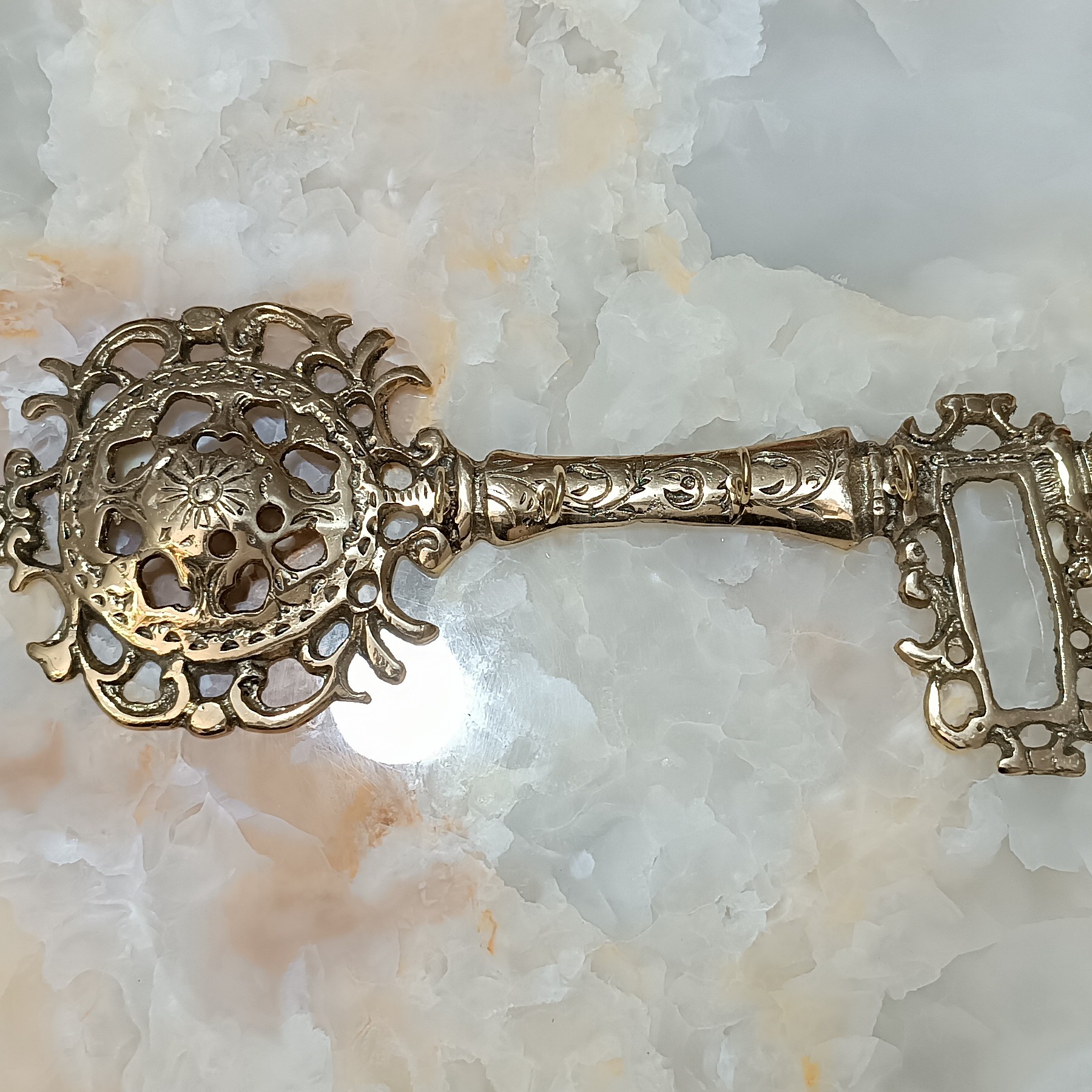 جاکلیدی برنجی طرح کلید بزرگ کد 334(جاکلیدی برنز)