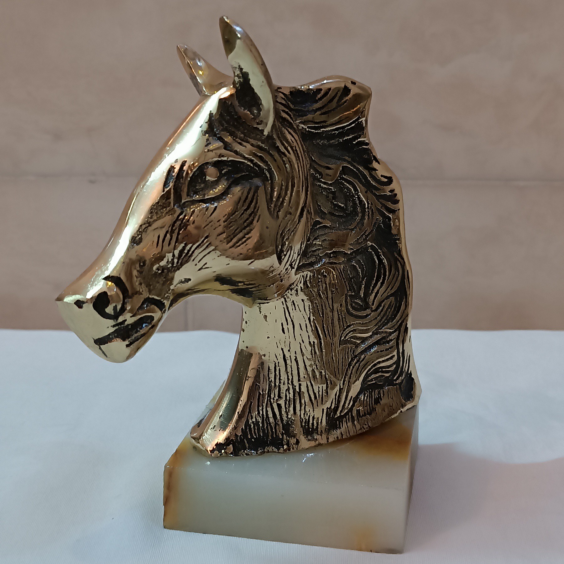 مجسمه برنجی و تزیینی و دکوری حیوانات طرح کله اسب کد 287(مجسمه برنزی)