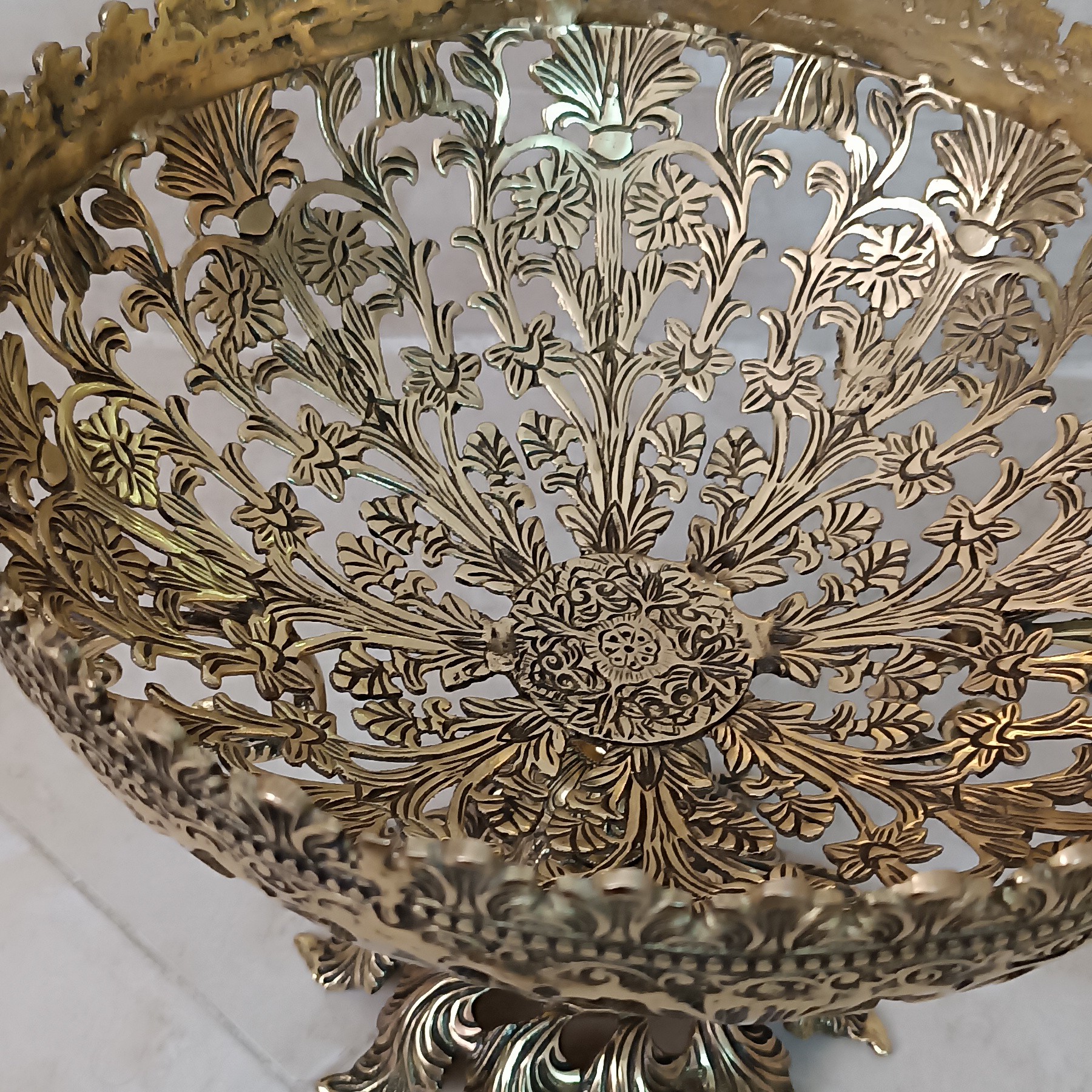 میوه خوری برنجی قلم کاری شده سلطنتی (برنز) کد 214