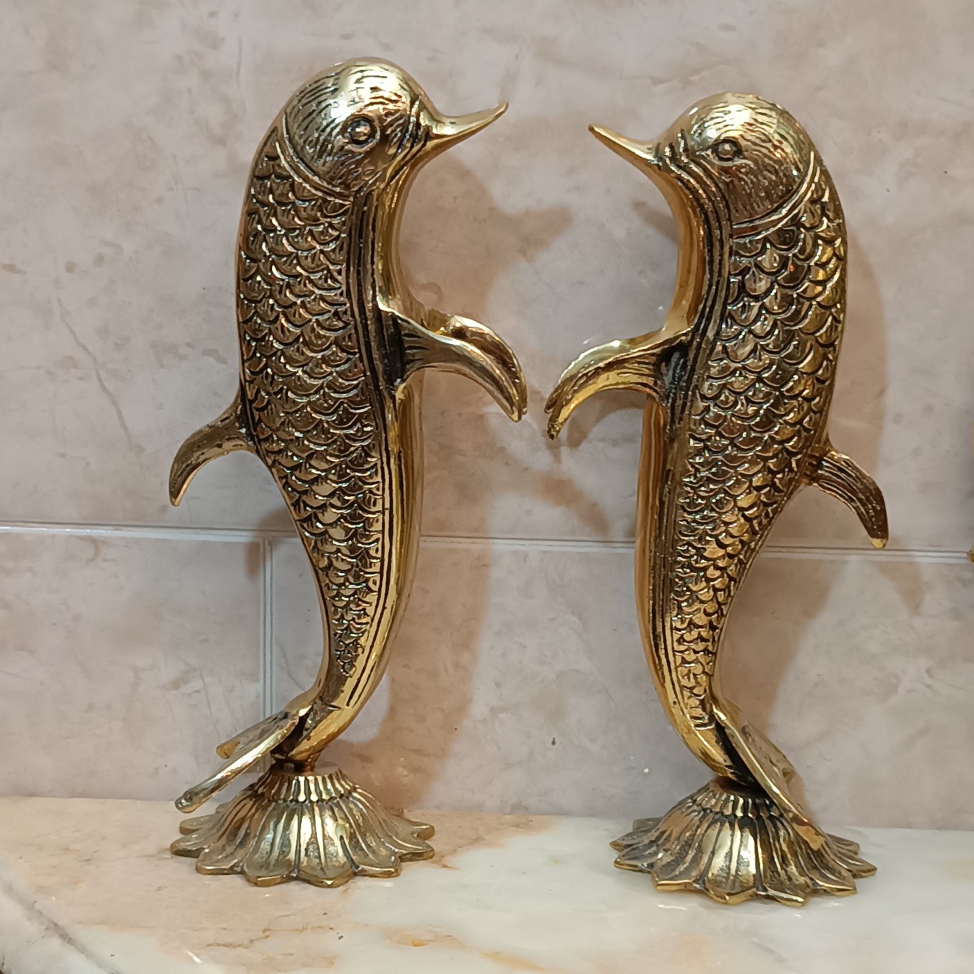 مجسمه برنجی و تزیینی حیوانات طرح دلفین (برنزی)کد175