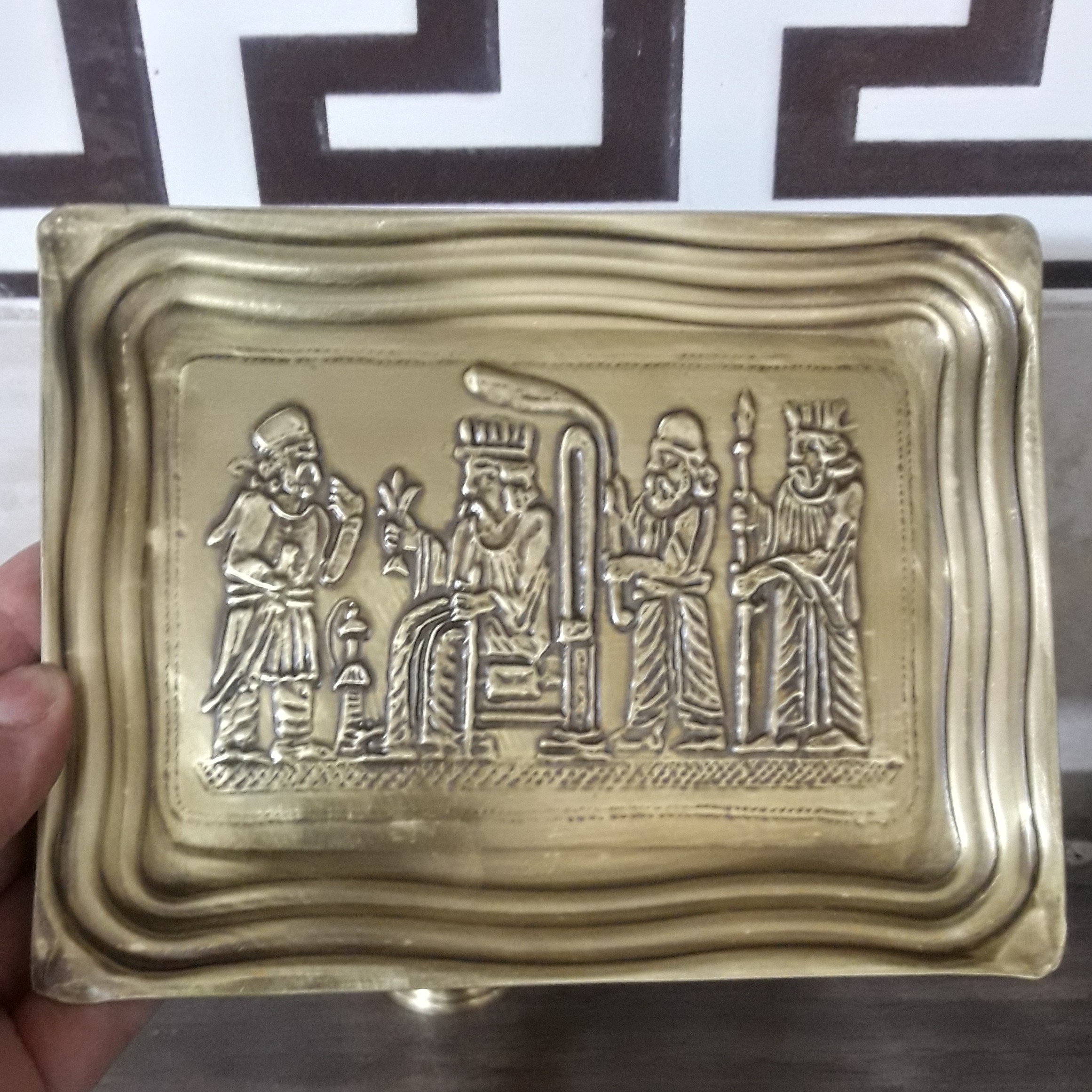 سرویس چای خوری دونفره برنجی آنتیک شده،کد 132