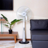 پنکه ایستاده شارژی جیپاس مدل GF9385 با چراغهای LED