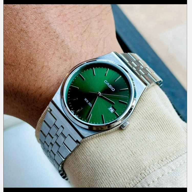 ساعت مچی کاسیو گادفادر casio استیل اولدمانی مردانه رنگ ثابت درجه یک صفحه سبز سلطنتی
